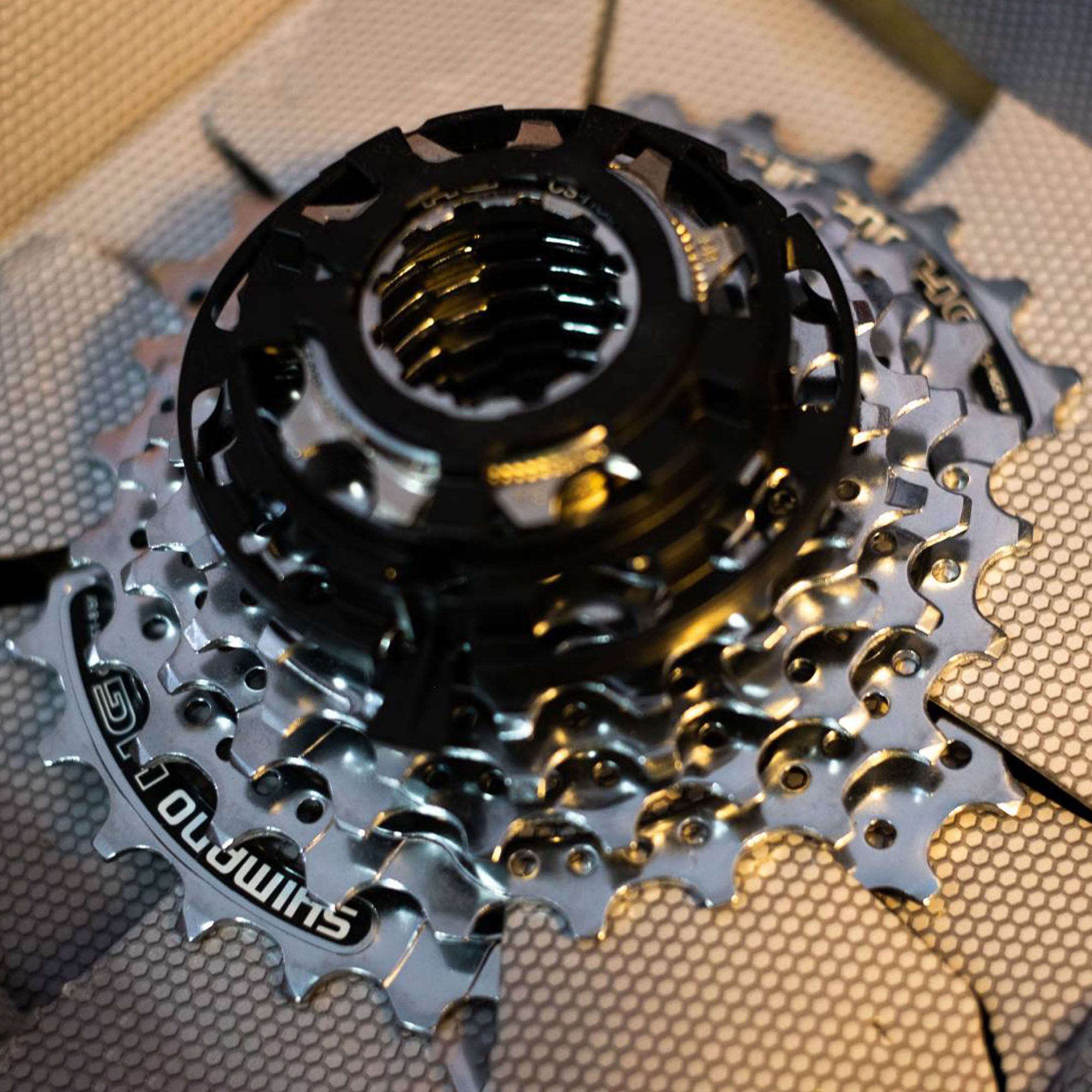 SHIMAN CS-HG51-8SP Cassette 11-32T Silver - DerakBikes